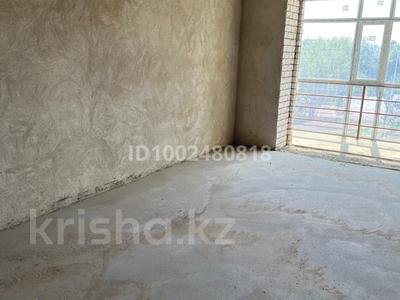 3-комнатная квартира · 105 м² · 2/10 этаж, мкр Женис, Жеңіс ш/а 40 за 35.5 млн 〒 в Уральске