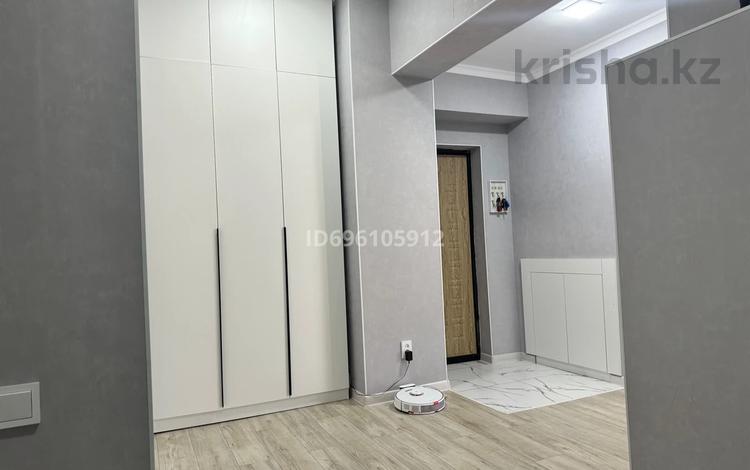 3-комнатная квартира · 102 м² · 5/5 этаж, Дружбы народов 2/4 за 35.5 млн ₸ в Усть-Каменогорске, Ульбинский — фото 2