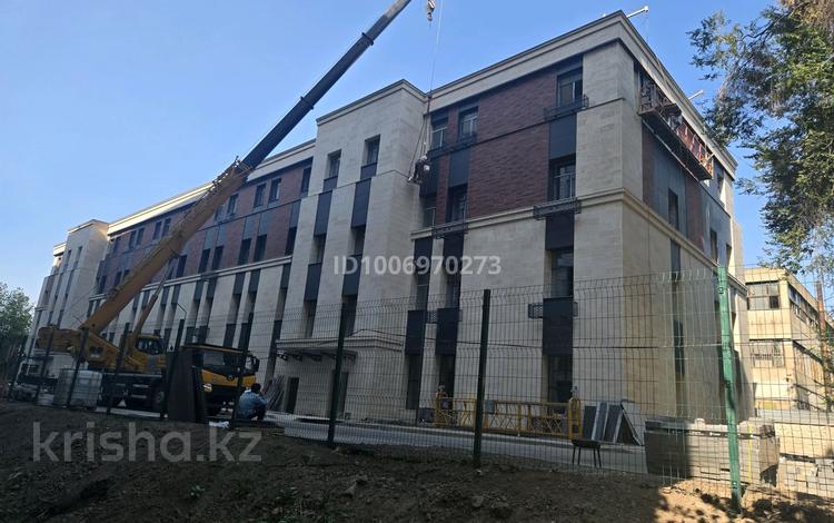 3-бөлмелі пәтер · 80 м² · 1/4 қабат, Муратбаева 38, бағасы: 63 млн ₸ в Алматы, Алмалинский р-н — фото 15