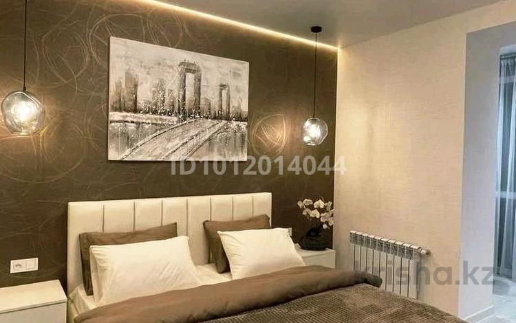 1-комнатная квартира · 45 м² · 5/16 этаж, ул. Утеген батыра 11Дк8 за 2 000 ₸ в Алматы, Ауэзовский р-н — фото 3