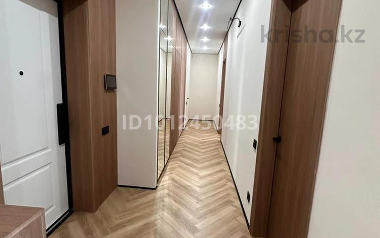 3-бөлмелі пәтер · 70 м² · 10/12 қабат, Турар Рыскулов 22, бағасы: ~ 72 млн ₸ в Астане, Есильский р-н — фото 2