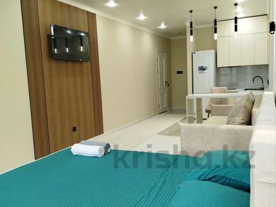1-комнатная квартира · 55 м² · 4/10 этаж, Толе би 285/8 к13 — Утеген батыра за 15 000 〒 в Алматы, Ауэзовский р-н