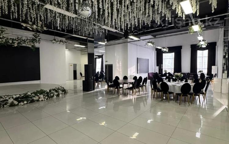 Свободное назначение, общепит · 1251 м² за 11 млн ₸ в Астане — фото 17
