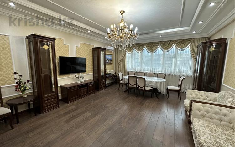 3-комнатная квартира · 130 м² · 9/21 этаж, Аль-Фараби 21 за 650 000 ₸ в Алматы, Бостандыкский р-н — фото 2