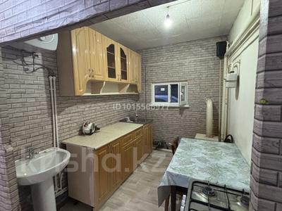 Отдельный дом · 3 комнаты · 100 м² · 8 сот., мкр Айгуль, Рябиновая 38 — Шолохова за 90 000 ₸ в Уральске