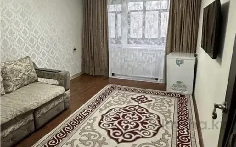 2-бөлмелі пәтер · 48.2 м² · 4/5 қабат, 13-шағынаудан 15, бағасы: 9.5 млн ₸ в Караганде, Алихана Бокейханова р-н — фото 2