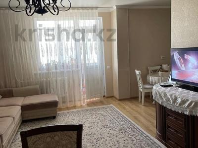 3-комнатная квартира, 92 м², Кошкарбаева 34 за 40 млн 〒 в Астане, Алматы р-н