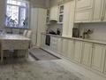 5-бөлмелі пәтер · 150 м² · 1/11 қабат, 16-й мкр 44, бағасы: 48 млн ₸ в Актау