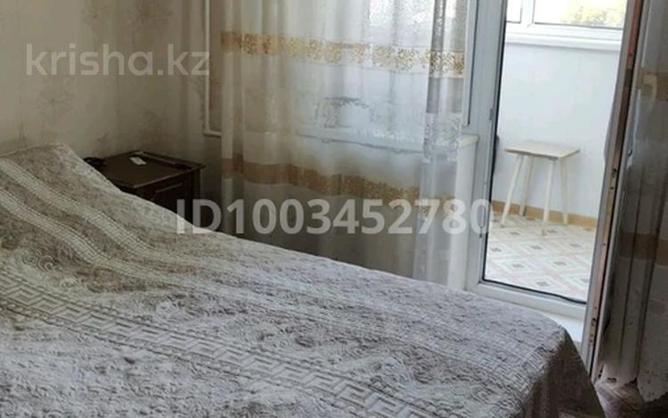 3-бөлмелі пәтер · 67 м² · 6/9 қабат, мкр 11 28 — Керуен сити ,Дина,автовокзал Сапар,строительный колледж, бағасы: 20 млн ₸ в Актобе — фото 2