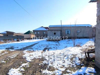 Жеке үй · 2 бөлме · 60 м² · 10 жүзд., мкр Актас 1065, бағасы: 15 млн ₸ в Шымкенте, Туран р-н
