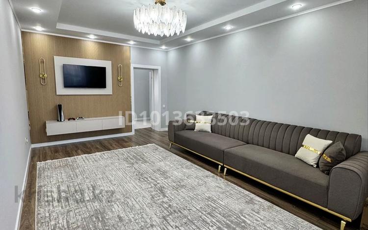 3-бөлмелі пәтер · 96 м² · 4/5 қабат, мкр. Алтын орда, Газиза жубановой — Кафе Гараж, бағасы: 41.9 млн ₸ в Актобе — фото 2
