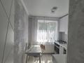 2-бөлмелі пәтер · 44 м² · 2/5 қабат, Шаяхметова 165 — 5 школа, бағасы: 21 млн ₸ в Костанае — фото 7
