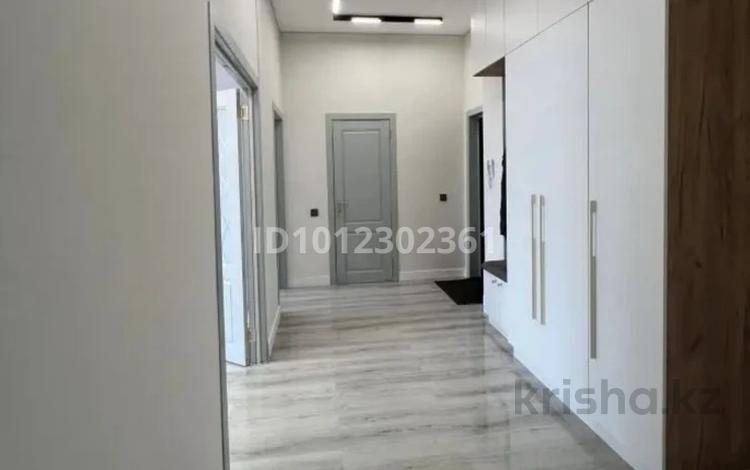 2-бөлмелі пәтер · 66 м² · 2/10 қабат, Туран 58, бағасы: 39.4 млн ₸ в Астане, Есильский р-н — фото 2