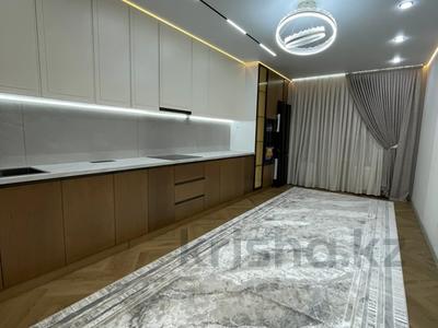 3-комнатная квартира · 101 м², мкр Акжайык, Сырым батыра 99/3 за 400 000 ₸ в Шымкенте, Абайский р-н