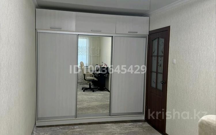 3-бөлмелі пәтер · 67.8 м² · 1/5 қабат, мкр Кунаева, бағасы: 24 млн ₸ в Уральске — фото 2