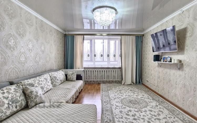 4-комнатная квартира · 81.8 м² · 2/12 этаж, Привокзальная пл. 2 за 29 млн ₸ в Семее, Красный Кордон — фото 2
