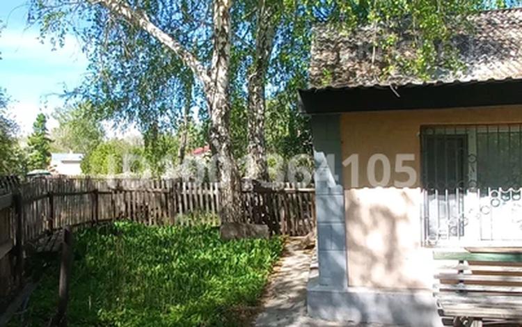 Дача · 2 комнаты · 45 м² · 12 сот., СПК Энтузиаст, Цветочная — Район Сабурханской ЦОФ, за ДСК за 70 000 ₸ в Караганде, Казыбек би р-н — фото 2