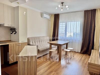 3-бөлмелі пәтер · 70 м² · 10/17 қабат, Мамыр-1 ш/а. 29/8 — Момышулы-Шаляпина, бағасы: 390 000 ₸ в Алматы, Ауэзовский р-н