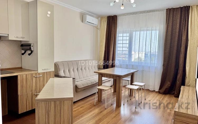 3-бөлмелі пәтер · 70 м² · 10/17 қабат, Мамыр-1 ш/а. 29/8 — Момышулы-Шаляпина, бағасы: 390 000 ₸ в Алматы, Ауэзовский р-н — фото 2