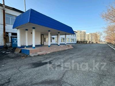 Офисы, образование, кабинеты и рабочие места · 1800 м² за 2 млн 〒 в Талдыкоргане