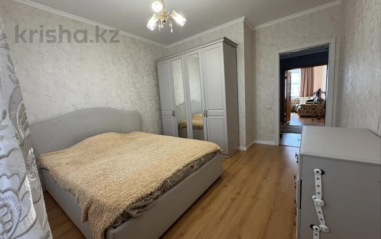 2-комнатная квартира · 70 м² · 8/12 этаж, Сыганак 64 за 300 000 ₸ в Астане, Есильский р-н — фото 8