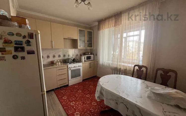 2-комнатная квартира · 46 м² · 3/5 этаж, Каблиса Жырау 215 за 150 000 ₸ в Талдыкоргане — фото 2