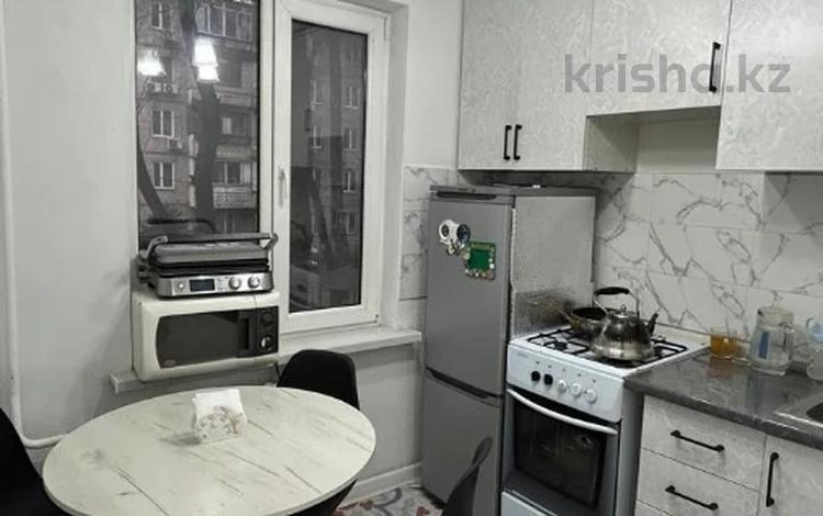 1-комнатная квартира · 34 м² · 2/5 этаж, мкр Айнабулак-3 за 27 млн ₸ в Алматы, Жетысуский р-н — фото 3