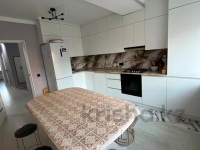 3-бөлмелі пәтер · 83 м² · 2/9 қабат, Алтын орда ш/а., бағасы: 39.8 млн ₸ в Актобе, мкр. Алтын орда