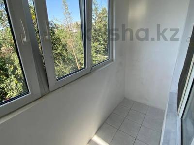 3-комнатная квартира · 65 м² · 4/5 этаж, мкр Аксай-3 за 38.5 млн ₸ в Алматы, Ауэзовский р-н