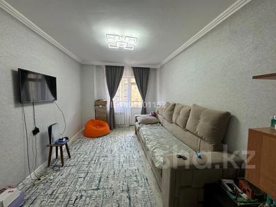 Аренда квартир в Карагандинской обл.: 2-комнатная квартира · 59.8 м² · 5/10 этаж · помесячно, мкр Юго-Восток, проспект Республики 1/2 — Республики / Гудермесская за 250 000 〒 2-комнатная квартира · 59.8 м² · 5/10 этаж · помесячно, мкр Юго-Восток, проспект Республики 1/2 — Республики / Гудермесская за 250 000 〒 в Караганде, Казыбек би р-н