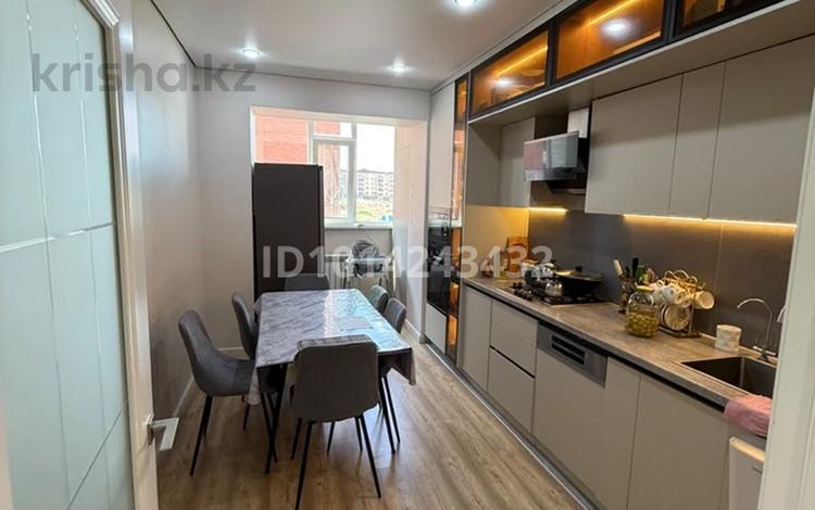 2-комнатная квартира · 60 м² · 4/5 этаж, мкр. Алтын орда 17г к1 за 24.5 млн ₸ в Актобе — фото 2