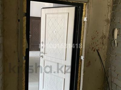 4-комнатная квартира · 221 м² · 5/6 этаж, Акмешит 19 — Улыдала акмешит за 156 млн 〒 в Астане, Есильский р-н