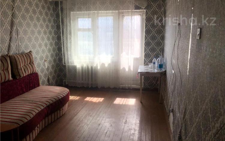 2-комнатная квартира · 44.2 м² · 4/5 этаж, Майкудук, 18й микрорайон за 9.4 млн ₸ в Караганде, Алихана Бокейханова р-н — фото 2