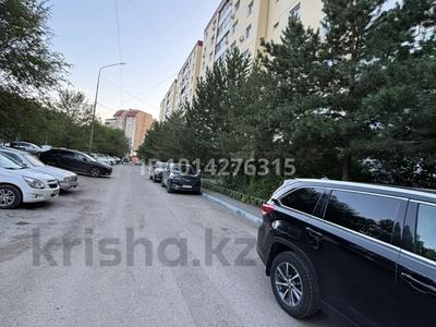 2-комнатная квартира · 65 м² · 6/9 этаж, мкр Юго-Восток, Шахтёров 31А за 28 млн ₸ в Караганде, Казыбек би р-н