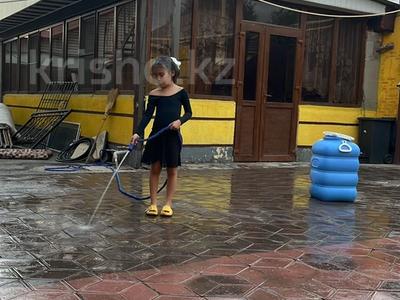 Отдельный дом · 8 комнат · 350 м² · 8 сот., мкр Улжан-1, Мкр Улжан-1 карабулак25 25 за 150 млн 〒 в Алматы, Алатауский р-н