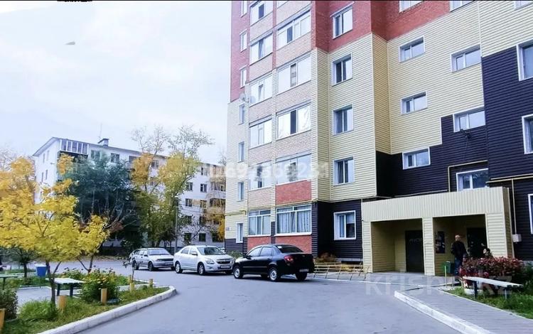 3-комнатная квартира, 78 м², 1/10 этаж, Каирбекова 371/1 за 36 млн 〒 в Костанае — фото 47