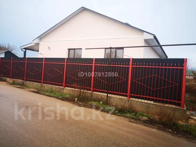 Отдельный дом · 3 комнаты · 100 м², Айманова 1а за 200 000 〒 в 