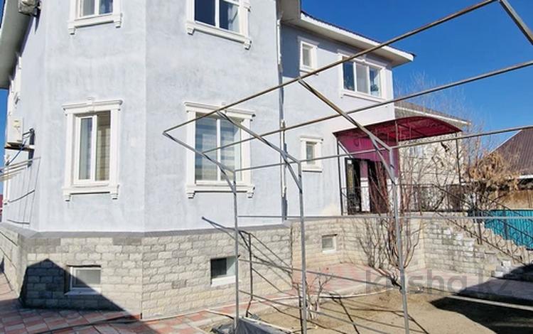 Жеке үй · 5 бөлме · 500 м² · 10 сот., мкр Самал, Әбиш Кекилбаев 31 — Мчс, бағасы: 69 млн ₸ в Атырау — фото 2