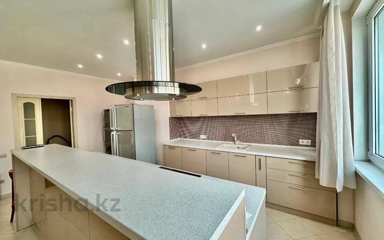 4-комнатная квартира · 171 м² · 10/13 этаж, Назарбаева 223 — Панфилова за 169 млн ₸ в Алматы, Медеуский р-н — фото 2