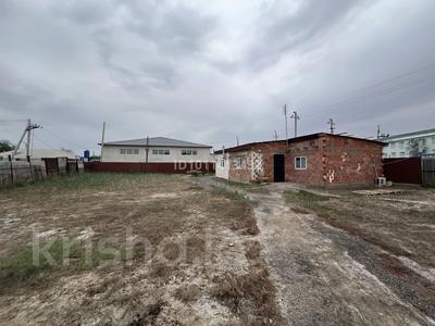 Отдельный дом · 4 комнаты · 105 м² · 6 сот., мкр Лесхоз, 9 4-а за 10 млн ₸ в Атырау