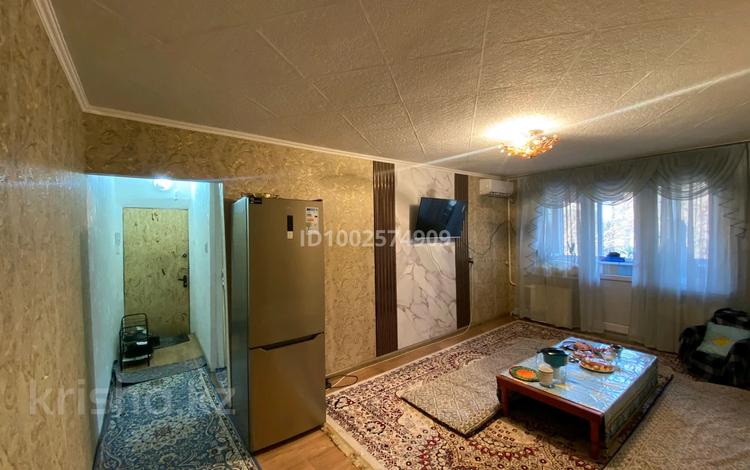 2-комнатная квартира · 45 м² · 3/5 этаж, Каратюбинский шоссе дом 40 — Обшижита арты за 16 млн ₸ в Шымкенте, Енбекшинский р-н — фото 3