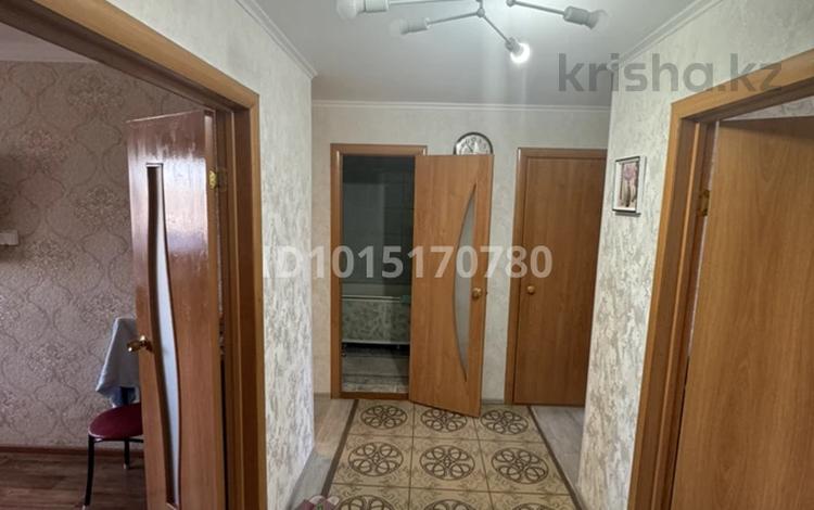 3-бөлмелі пәтер · 59 м² · 4/5 қабат, Абая 158, бағасы: 17 млн ₸ в Экибастузе — фото 2