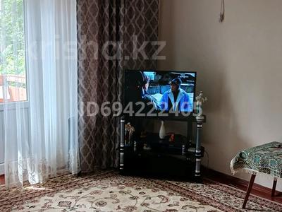 3-комнатная квартира · 60 м² · 2/2 этаж, байзак батыра 189 — желтоксан айтиева за 15.7 млн ₸ в Таразе