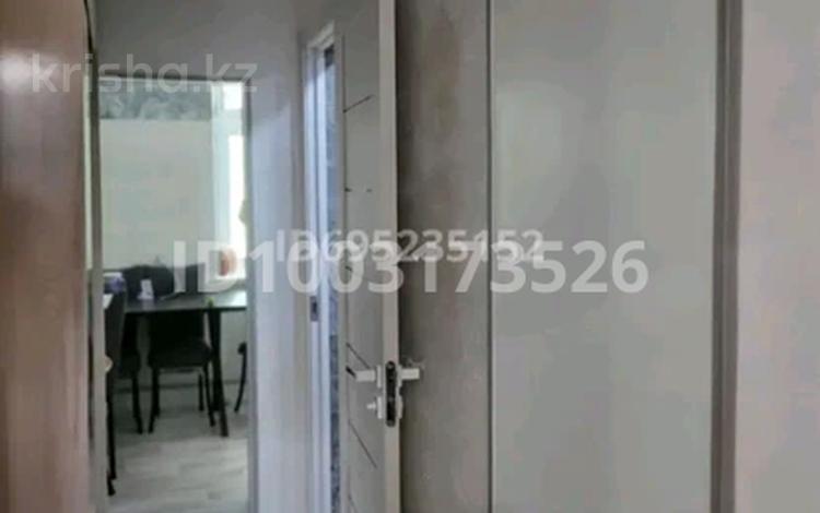 3-бөлмелі пәтер · 57 м² · 1/2 қабат, Рыскулова 33 — Рыскулова- Конаева, бағасы: 9.2 млн ₸ в Каратау — фото 2