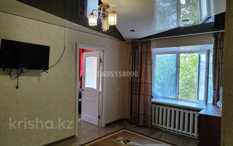 2-комнатная квартира · 43 м² · 2/5 этаж, Майкудук, 11 квартал 7 — Торговый дом Феллида за 12.5 млн ₸ в Караганде, Алихана Бокейханова р-н — фото 2