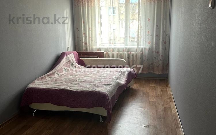 2-комнатная квартира · 44.3 м² · 3/5 этаж, Майкудук, 18й микрорайон — Возле 74школы за 135 000 ₸ в Караганде, Алихана Бокейханова р-н — фото 4