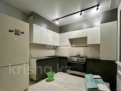 Продажа квартир в Западно-Казахстанской обл.: 4-комнатная квартира · 130 м² · 3 этаж, мкр Жана Орда, Самал 110 за 39.5 млн 〒 4-комнатная квартира · 130 м² · 3 этаж, мкр Жана Орда, Самал 110 за 39.5 млн 〒 в Уральске