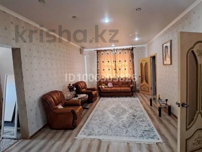 Жеке үй · 3 бөлме · 168 м² · 8 сот., мкр Бирлик-2, 9 30, бағасы: 25 млн ₸ в Атырау