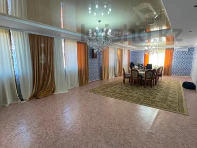 Жеке үй · 8 бөлме · 261.1 м² · 10.72 жүзд., Тулпар 22, бағасы: 73 млн ₸ в Актобе, жилой массив Акжар-2