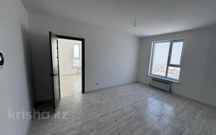 2-комнатная квартира · 45 м² · 7/9 этаж, мкр Акжар, жанша досмухамедова за 26 млн ₸ в Алматы, Наурызбайский р-н — фото 3